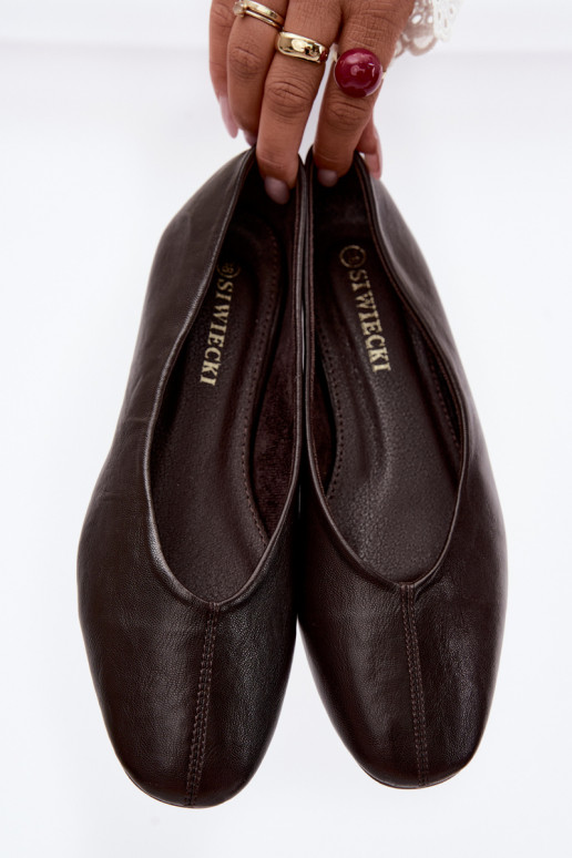 Iralia schokoladenfarbene Ballerinas mit dekorativem Stickerei