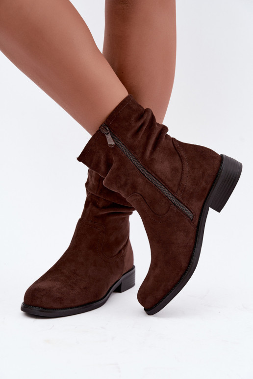 Isolierte Stiefeletten mit Rüschen und breiten Absätzen S.Barski HY62-8102 in Schokoladenfarbe