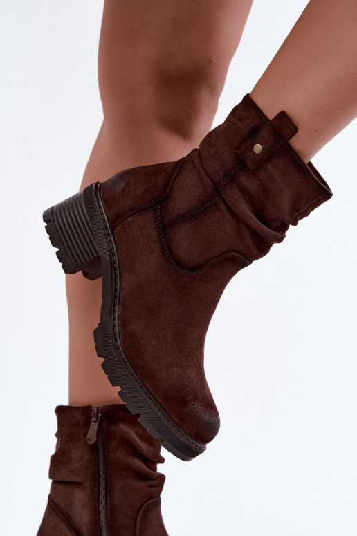 Isolierte Damen Stiefeletten mit Rüschen Klocke S.Barski HY62-8100 in Schokoladenfarbe