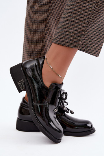 mit Lackeffekt Haut Schuhe Feminin mit Bändern T.Sokolski AN J26-190 schZuarze Farbe