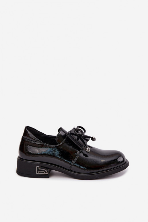 Lackierte Kunstleder-Schuhe mit Schleifen T.Sokolski AN J26-190 in schwarzer Farbe