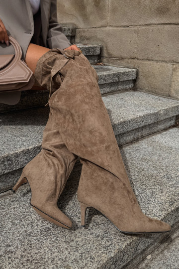 Damen-Slipper-Kniehohe Stiefel mit Absatz in Sand Rosena 2