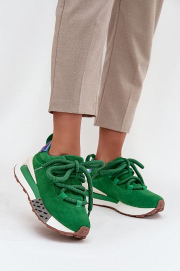 Kunstveloursleder-Damensneaker mit Plateau und dicken Schnürsenkeln in Grün Artiker 55C0136 2