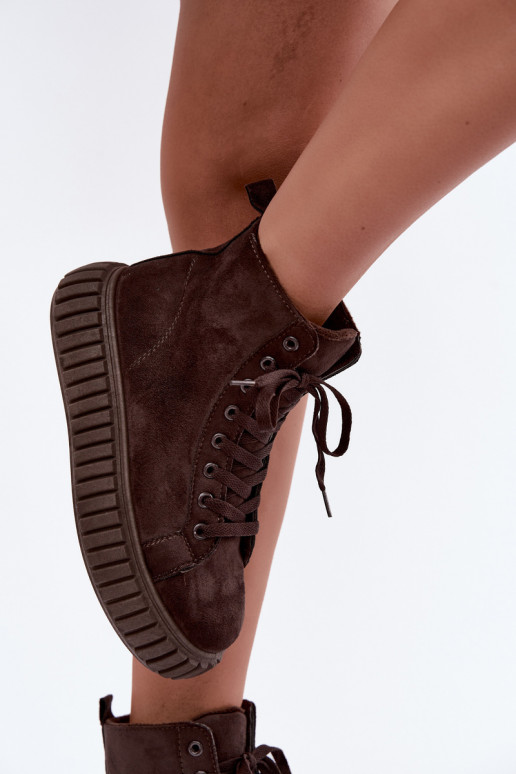 Warmes Freizeitschuhwerk aus Kunstsuede mit Plattform in brauner Farbe Isaria