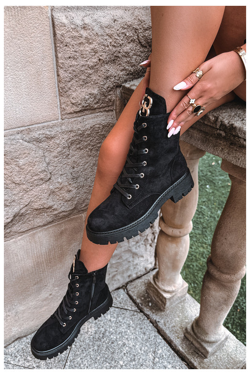 Wärmende Damen-Stiefeletten mit Wildlederornamenten, schwarz Falira