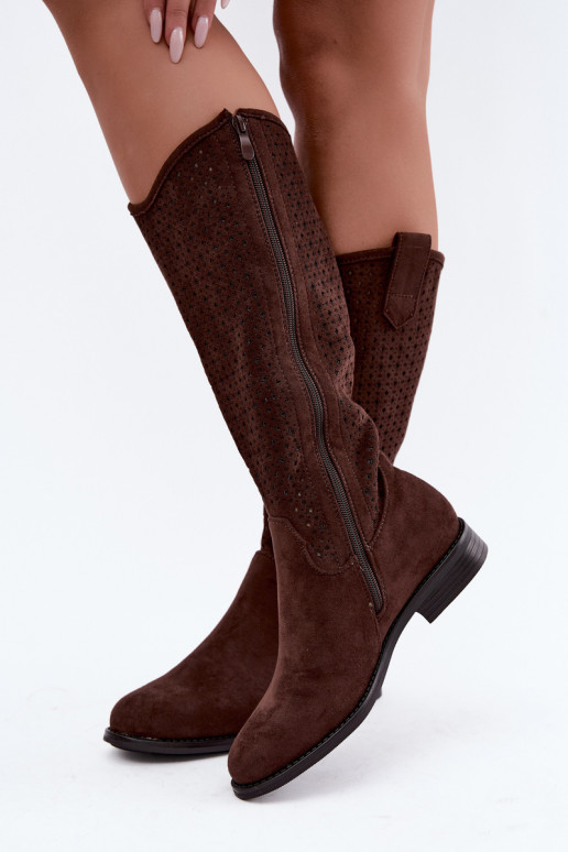 Hohe Stiefel mit Ausschnitten und breiten Absätzen, braun