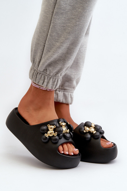 Damen leichte Slipper mit schönen Details auf dicker Sohle in schwarz Bremavia