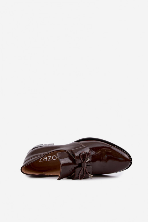 Lackierte Schuhe mit niedrigem Absatz und Schleifen in Schokoladenfarbe Zazoo 1399