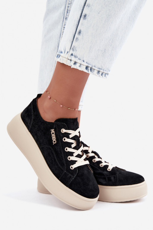 Fauxvelours-Sneaker mit Plateau Kobbo in Schwarz