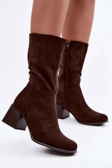 Wärmende lange Stiefel aus Kunstveloursleder Klocke in Schokolade 2