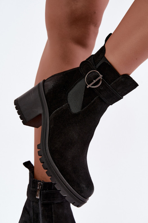 Damen Schuhe aus Kunstveloursleder mit Absatz Zazoo 60601 in schwarzer Farbe