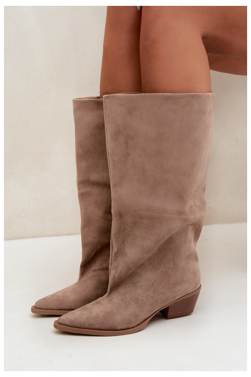 Sandfarbene Stiefeletten mit Absatz aus Kunstveloursleder Casella