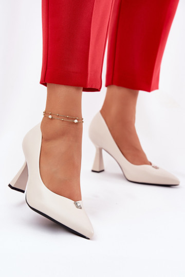 Elegante Schuhe auf einem ausgestellten Absatz Vinceza 62222 sandfarben 2