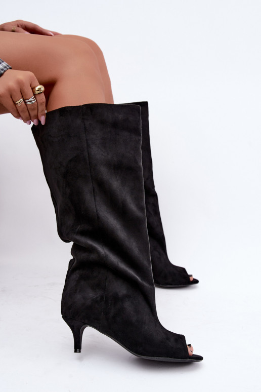 Schwarze Stiefeletten mit offenen Zehen auf einem schmalen Absatz Velise
