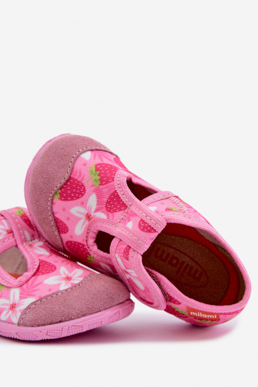 Kinderschuhe Milami mit Klettverschlüssen und Erdbeeren und Blumen in Rosa Jasimrra