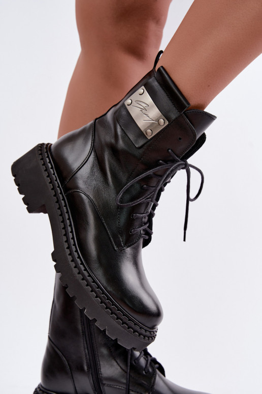 Damen warme Stiefeletten mit dekorativen Details Zazoo 60574 in schwarzer Farbe