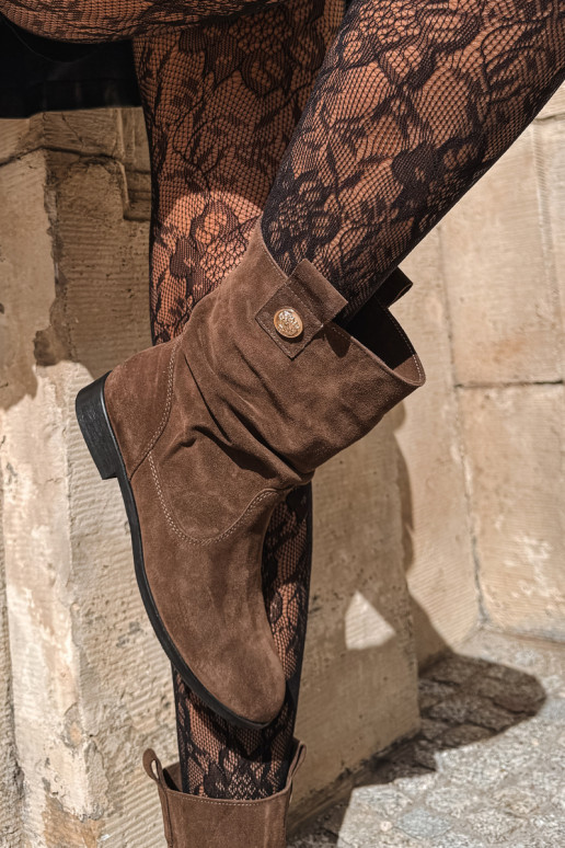 Damen Schuhe aus Kunstveloursleder mit Rüschen Zazoo 4210 in Schokoladenfarbe