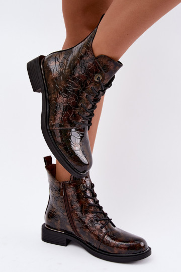 Gefütterte Stiefeletten mit Lackeffekt und Prägung S.Barski HY62-8140 braun