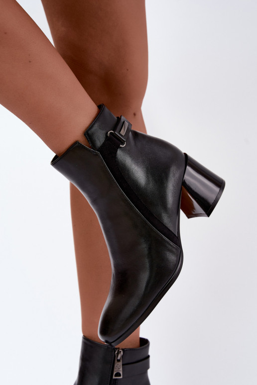 Wärmende Stiefeletten mit Absätzen in Schwarz Vinceza 58660