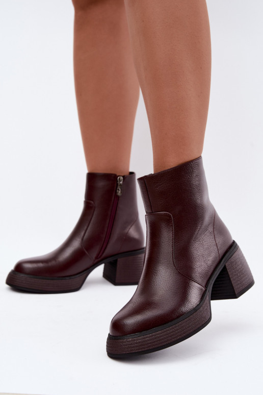 Leder gefütterte Stiefeletten mit Absatz D&A CR62-3369 burgunderrot