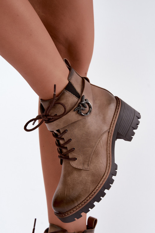 Wärmende Damen-Stiefeletten in Braun Calielle