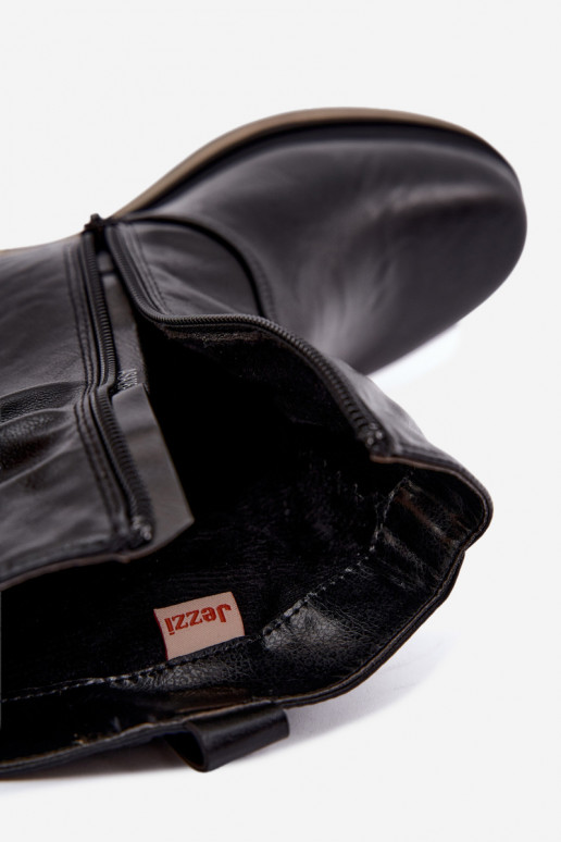 Wärmende Damen-Stiefeletten mit Falten in Schwarz