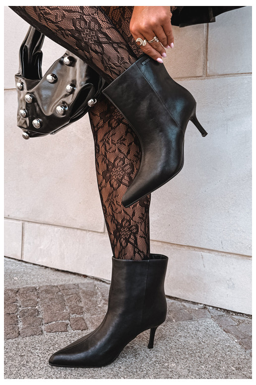 Stiefeletten mit dünnen Absätzen und Isolierung, zum Hineinschlüpfen Big Star UU274494 schwarz