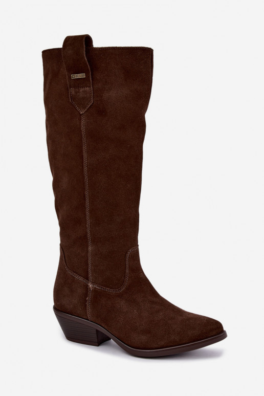 Faux-Suede Damenstiefel bis zum Knie mit niedrigem Absatz isoliert Big Star UU274519 in Schokoladenfarbe