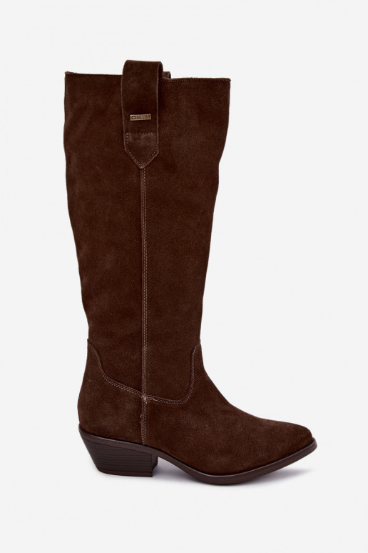 Faux-Suede Damenstiefel bis zum Knie mit niedrigem Absatz isoliert Big Star UU274519 in Schokoladenfarbe