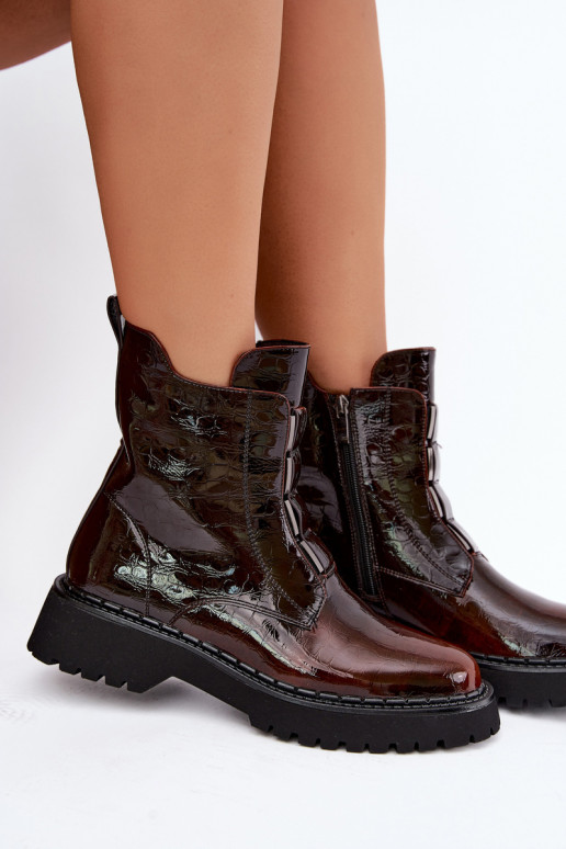 Isolierte Damenstiefeletten mit Lackeffekt T.Sokolski Z26-501 braun