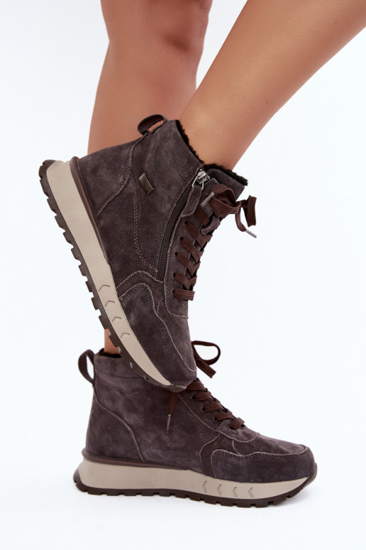 Isolierte Damenstiefeletten aus Kunstveloursleder grau Alirella
