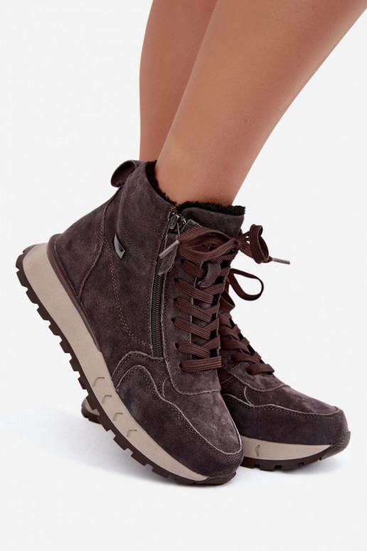 Isolierte Damenstiefeletten aus Kunstveloursleder grau Alirella