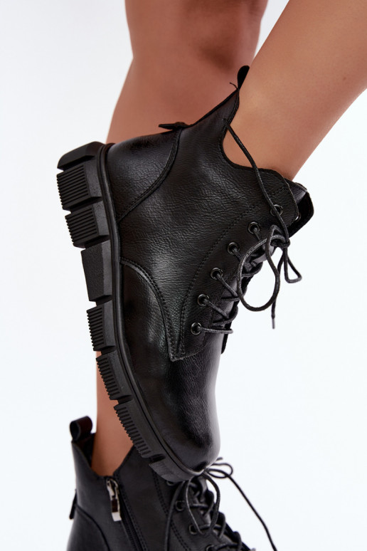 Isolierte Stiefeletten aus Kunstleder schwarz Girelisse