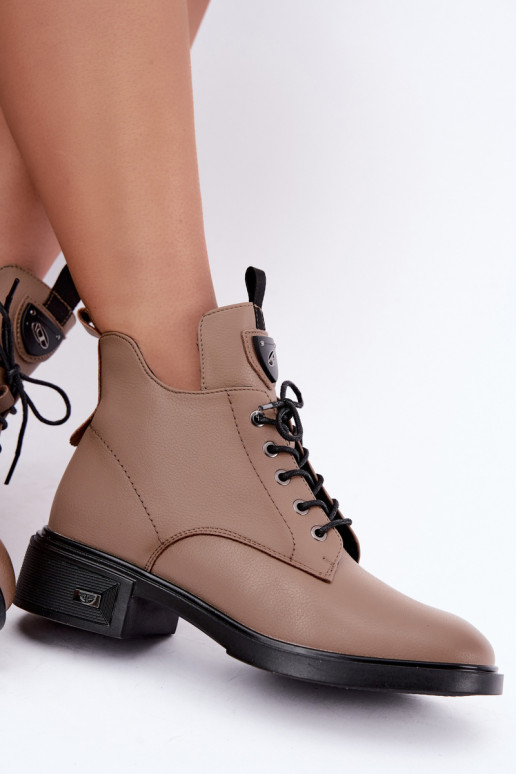 Leder Stiefeletten mit Ornamenten Vinceza 133145 in Sandfarbe
