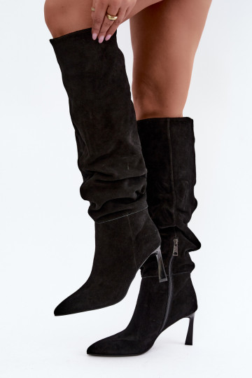 Faux-Suede kniehohe Stiefel Slouchy mit dünnen Absätzen Vinceza 89170 in schwarzer Farbe 2