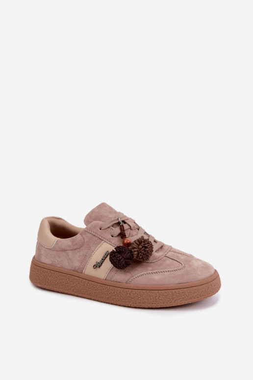 Sneaker aus Kunstveloursleder mit flauschigen Pompons Vinceza 79682 sandfarben