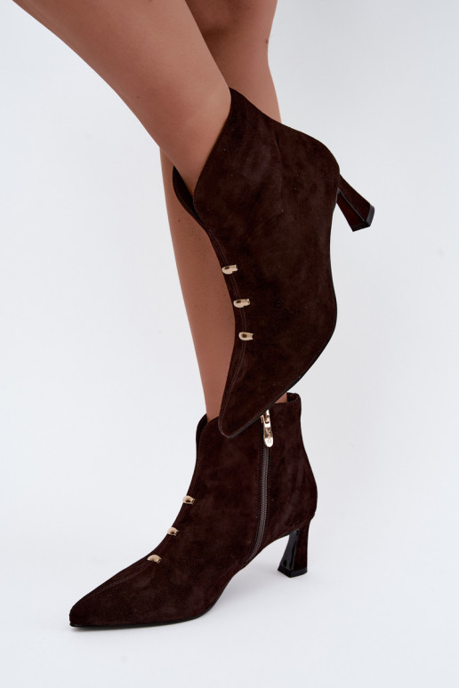 Leder Wildleder Damen isolierte Schuhe mit Absätzen D&A CR62-3496 in Schokoladenfarbe