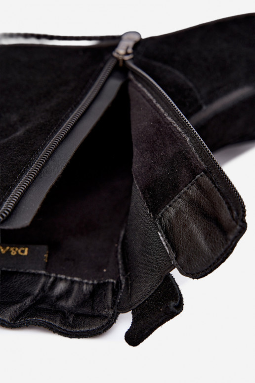Stiefeletten aus Kunstwildleder mit Plateau isoliert D&A CR62-3448 in schwarzer Farbe