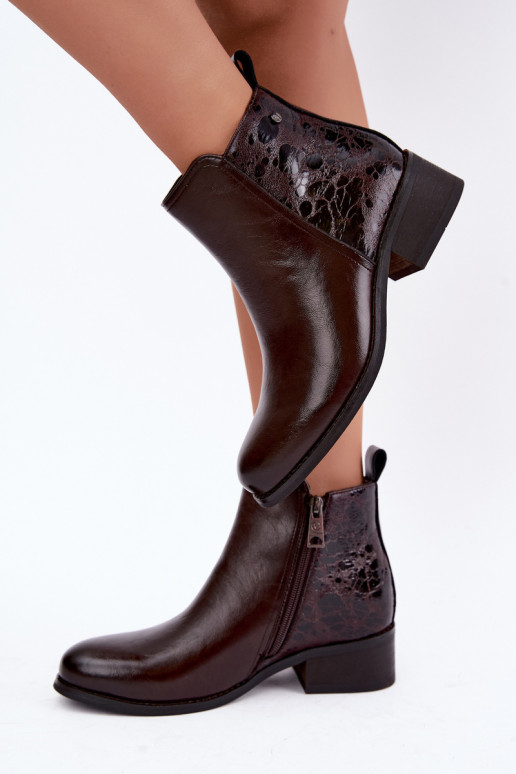Wärmende Stiefeletten aus Kunstleder mit niedrigem Absatz Vinceza 133133 schokoladenfarben