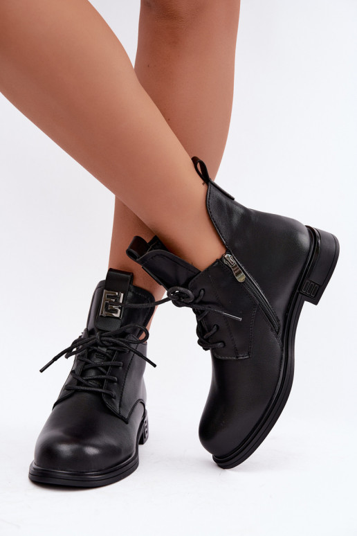 gefütterte Stiefeletten mit breiten Absätzen und Ornamenten D&A MK62-7034 in schwarz
