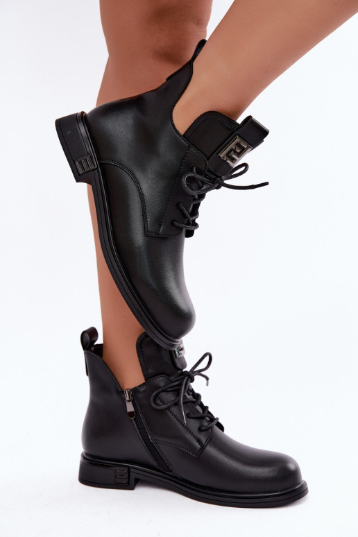 gefütterte Stiefeletten mit breiten Absätzen und Ornamenten D&A MK62-7034 in schwarz