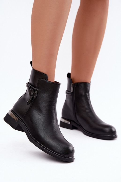 gefütterte Damen-Stiefeletten mit verzierten Absätzen D&A MK62-7025 in schwarz