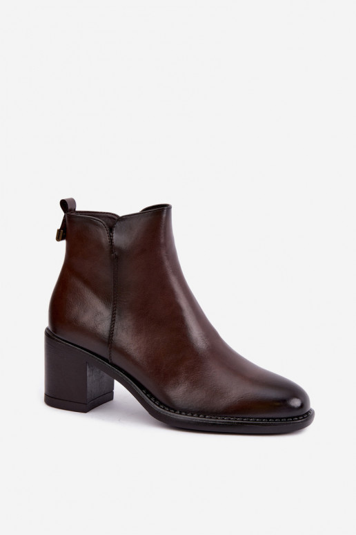 Wärmende Stiefeletten mit Absätzen in dunkelbrauner Farbe Vinceza 58650