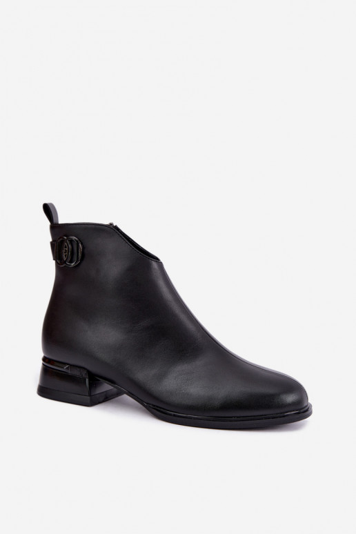 Wärmende Stiefeletten mit dekorativen Riemen in schwarzer Farbe Vinceza 58692