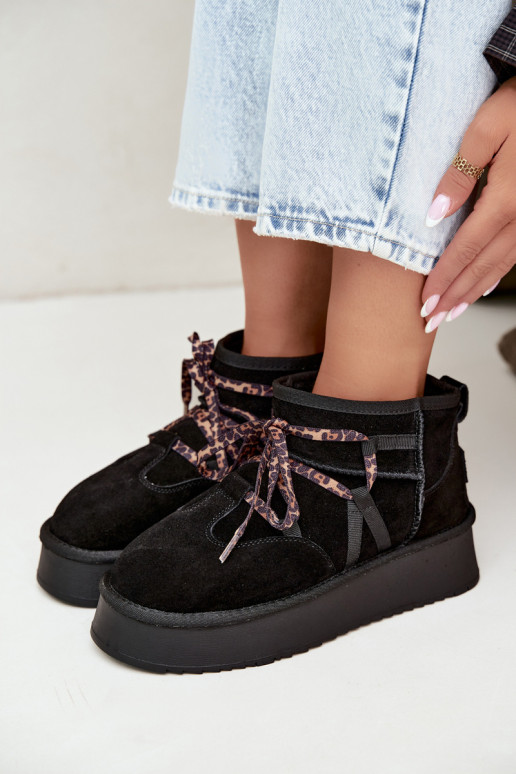 Schwarze Kunstveloursleder-Schneestiefel mit Plattform und stilvollen Details GOE UU2N4919