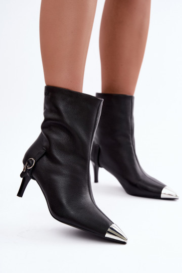 Warmes Leder-Ankle Boots mit schmalen Absätzen GOE UU2N4226 schwarz 2