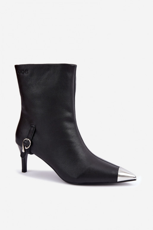 Warmes Leder-Ankle Boots mit schmalen Absätzen GOE UU2N4226 schwarz