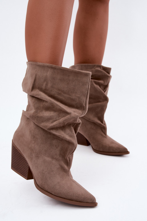 Damen gewellte Stiefeletten mit Blockabsatz in sandfarben Cazela