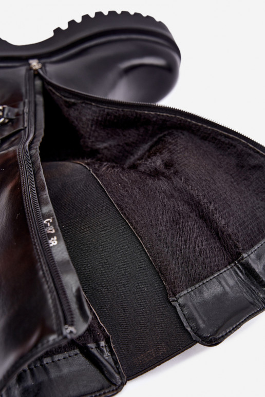 Wärmende kniehohe Stiefel mit Plateau und Ketten in Schwarz Doremi