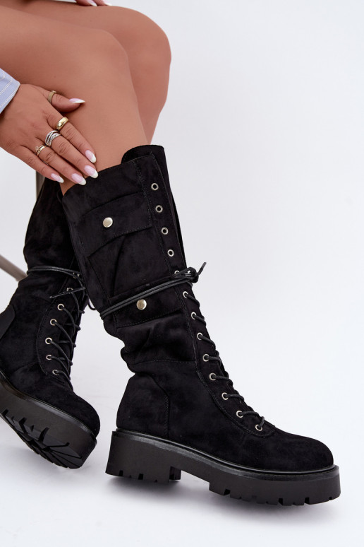 Wärmende kniehohe Stiefel mit Plateau und Schnürsenkeln in Schwarz Cressida